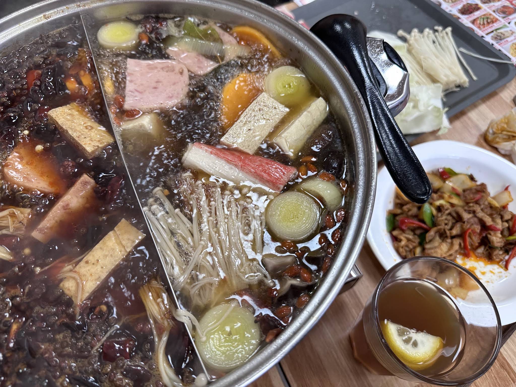 Chinese Noodle Bar – Photo 3